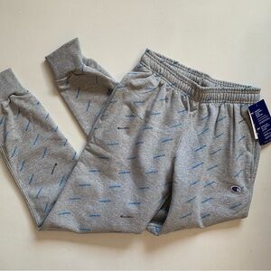 Champion Men’s Grey Power Blend Logo Jogger Sweatpants Size Small NWT